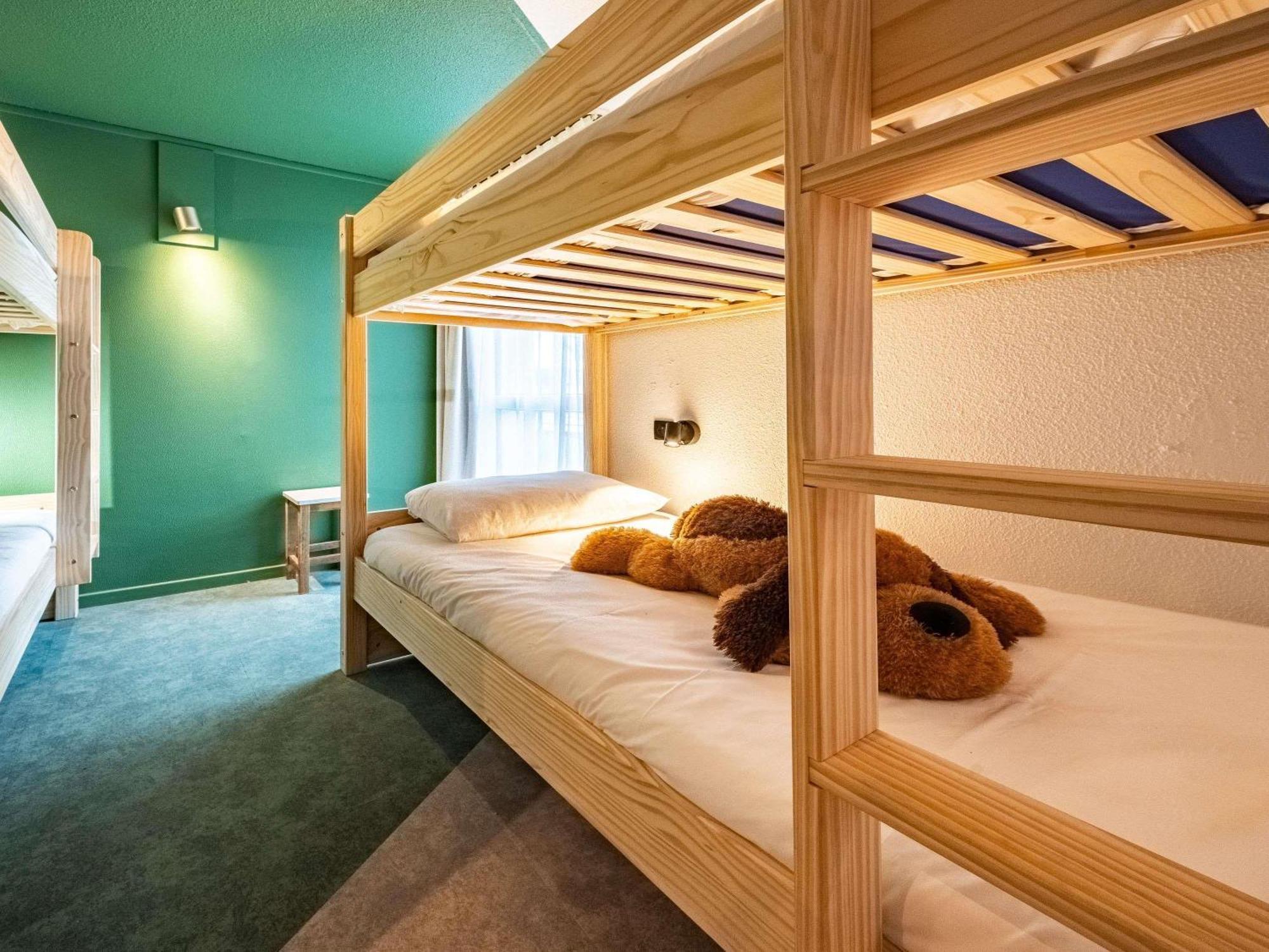Greet Hotel Massieux Lyon Nord Zewnętrze zdjęcie