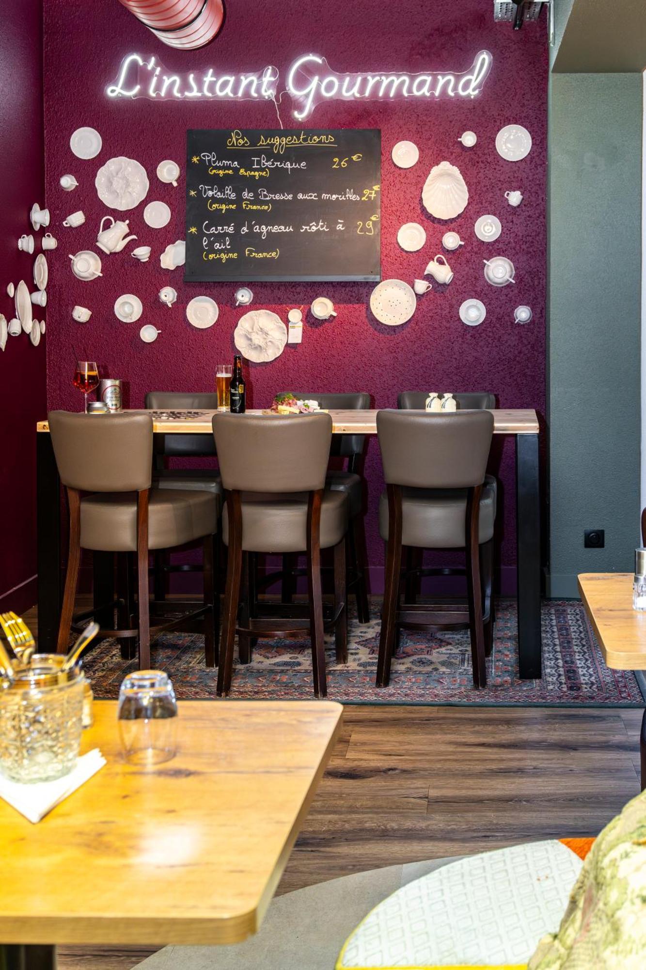 Greet Hotel Massieux Lyon Nord Zewnętrze zdjęcie