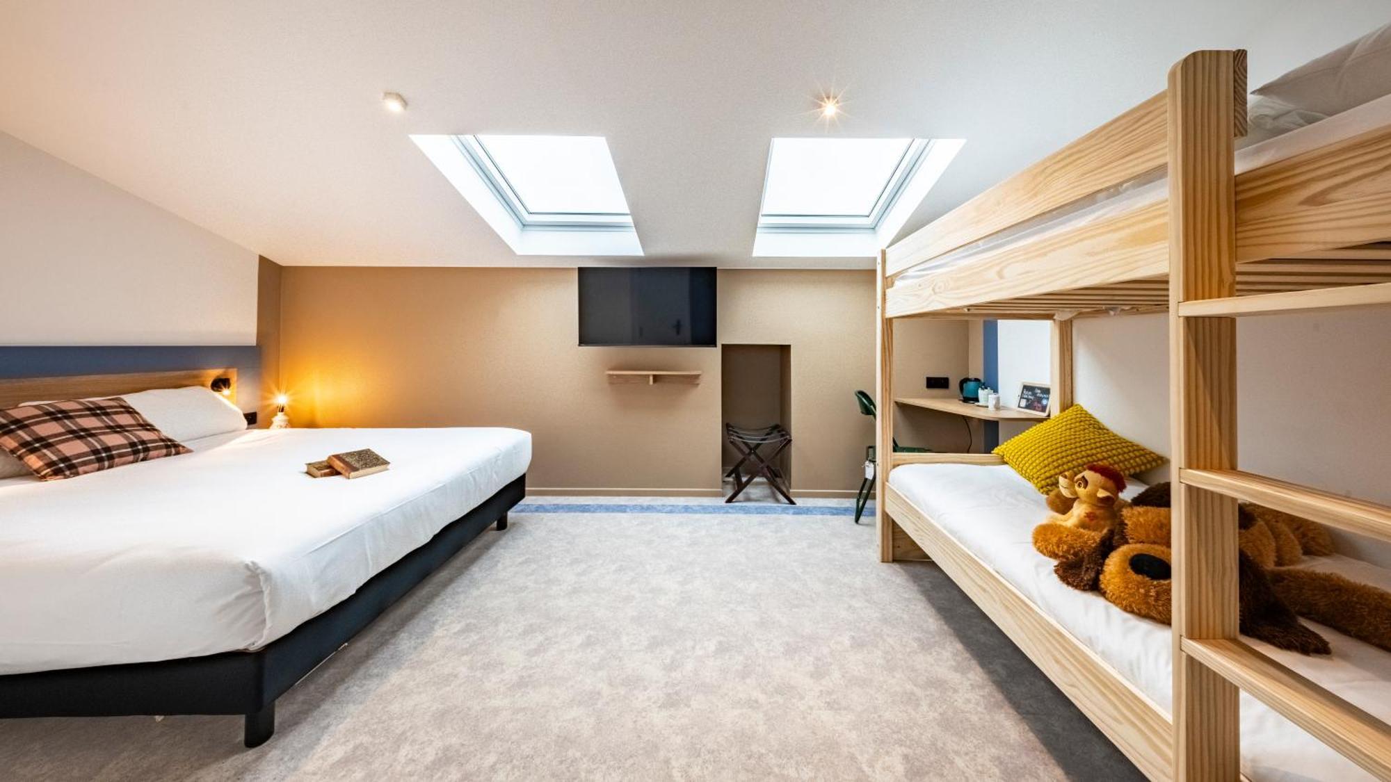 Greet Hotel Massieux Lyon Nord Zewnętrze zdjęcie